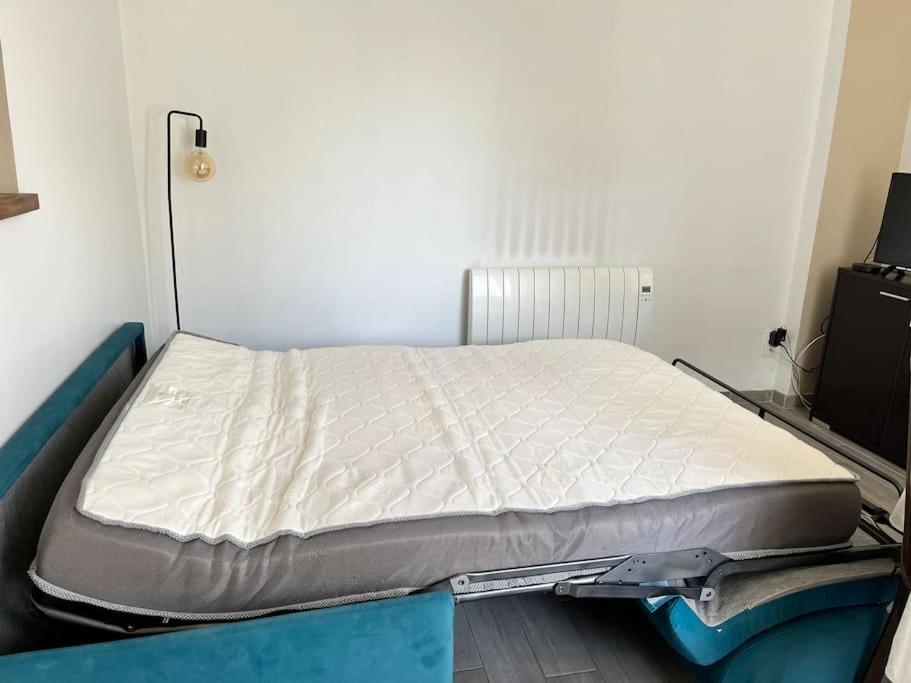 Maisonnette Des Douves Plein Centre 1 A 4 Voyageurs Malestroit エクステリア 写真